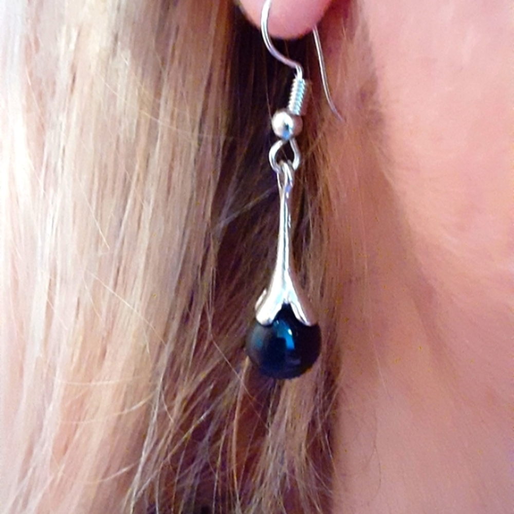 Earrings amethyst color dangle